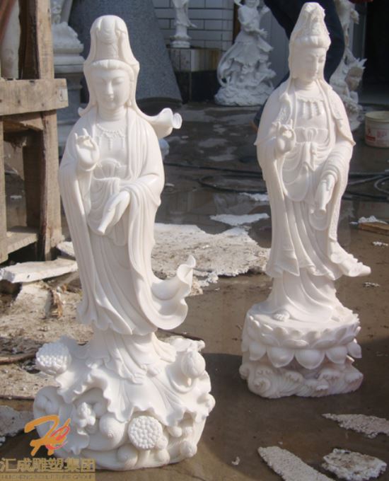 石雕佛像